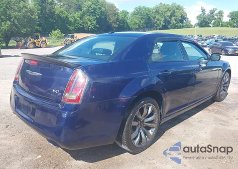 2014 Chrysler 300 300S z USA, uszkodzony, nr VIN 2C3CCABG7EH281483